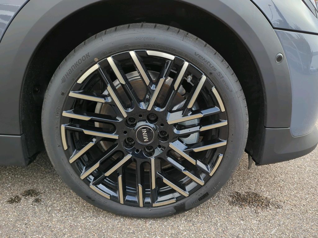 MINI Cooper S Cabrio 2024