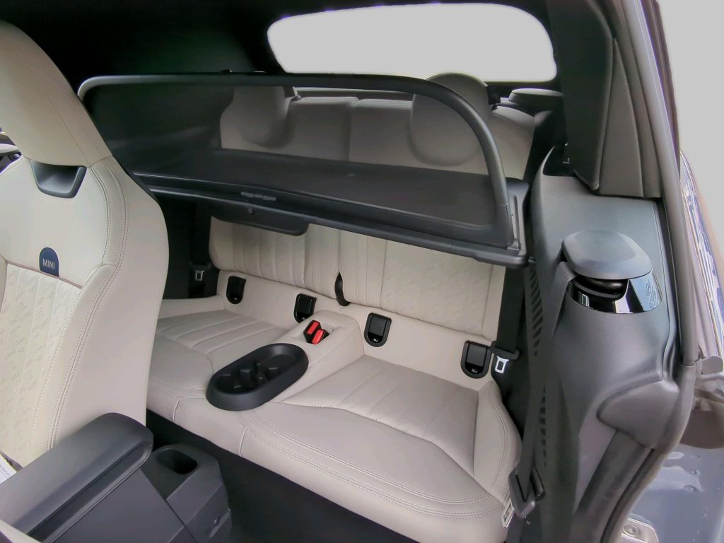 MINI Cooper S Cabrio 2024