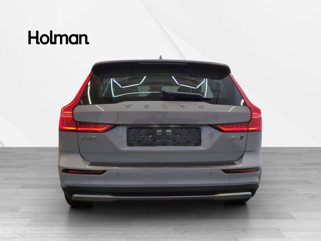 Volvo V60 Cross Country 2023