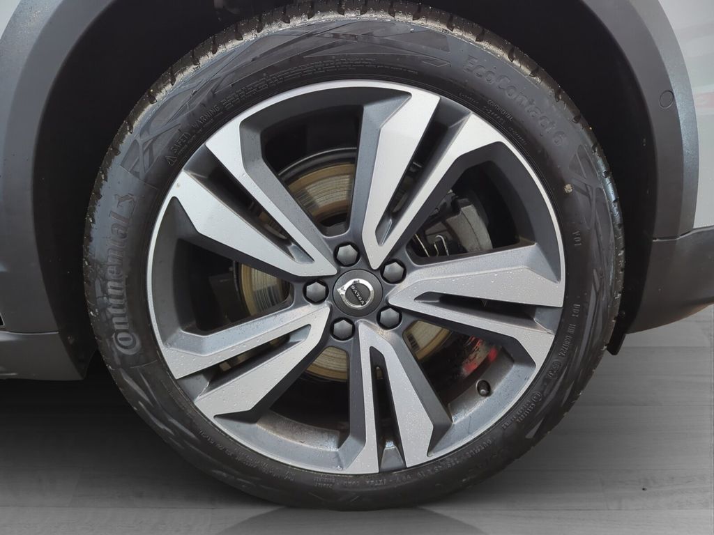 Volvo V60 Cross Country 2023