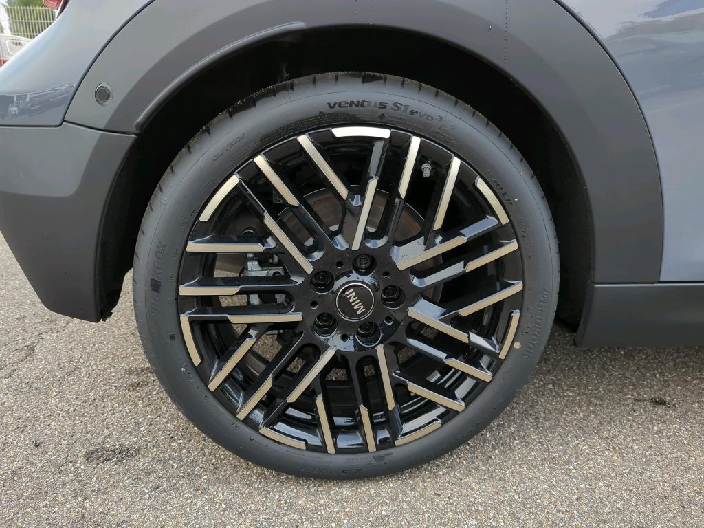 MINI Cooper S Cabrio 2024