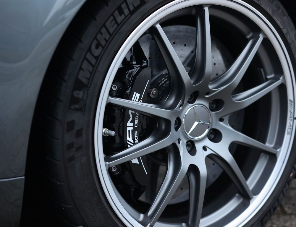 Mercedes-Benz AMG GT R 2019