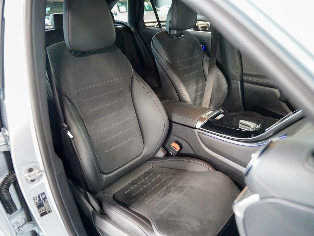 Mercedes-Benz GLC 300 2024