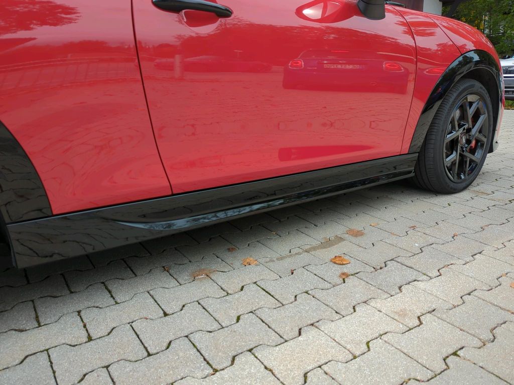 MINI John Cooper Works Cabrio 2024