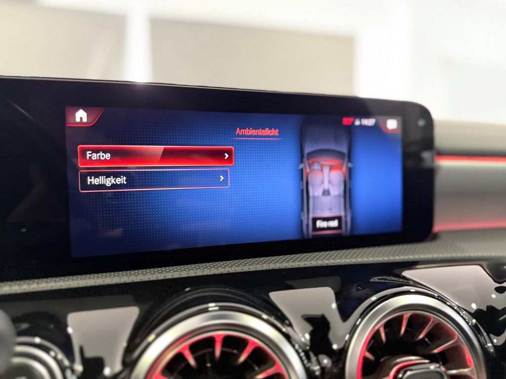 Mercedes-Benz CLA 200 2021