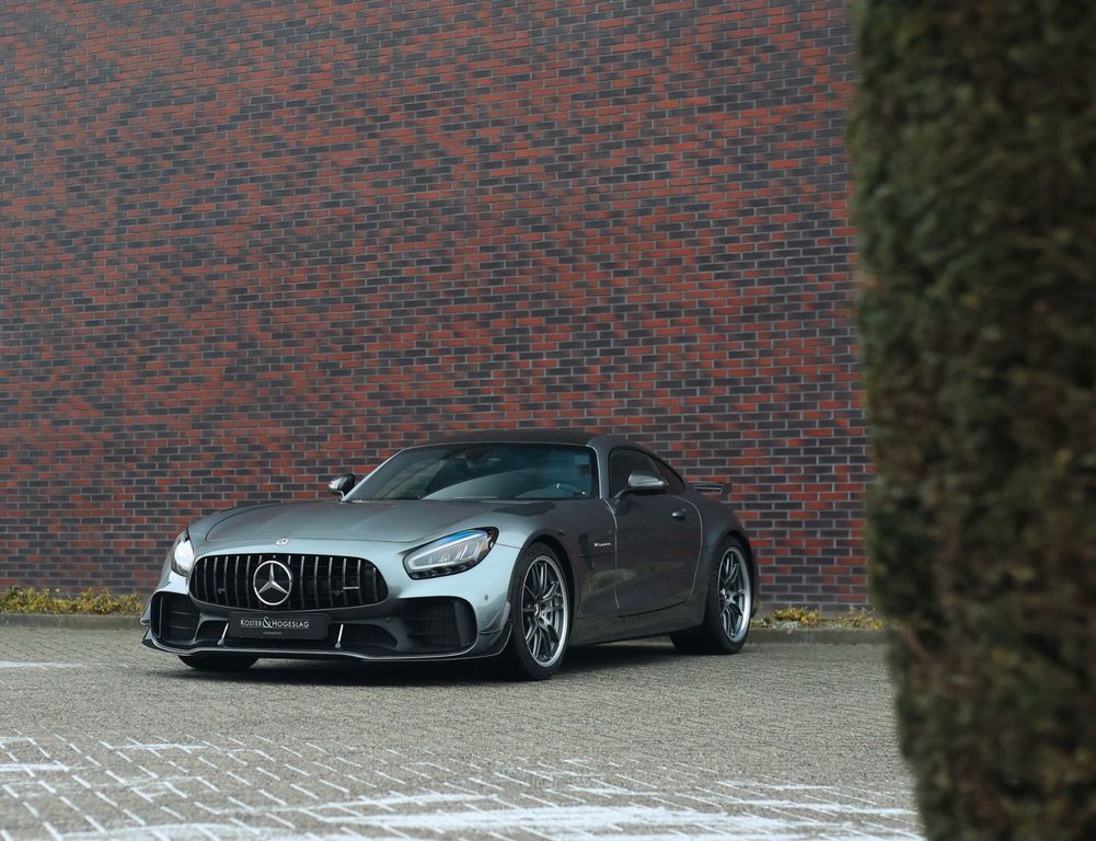 Mercedes-Benz AMG GT R 2019