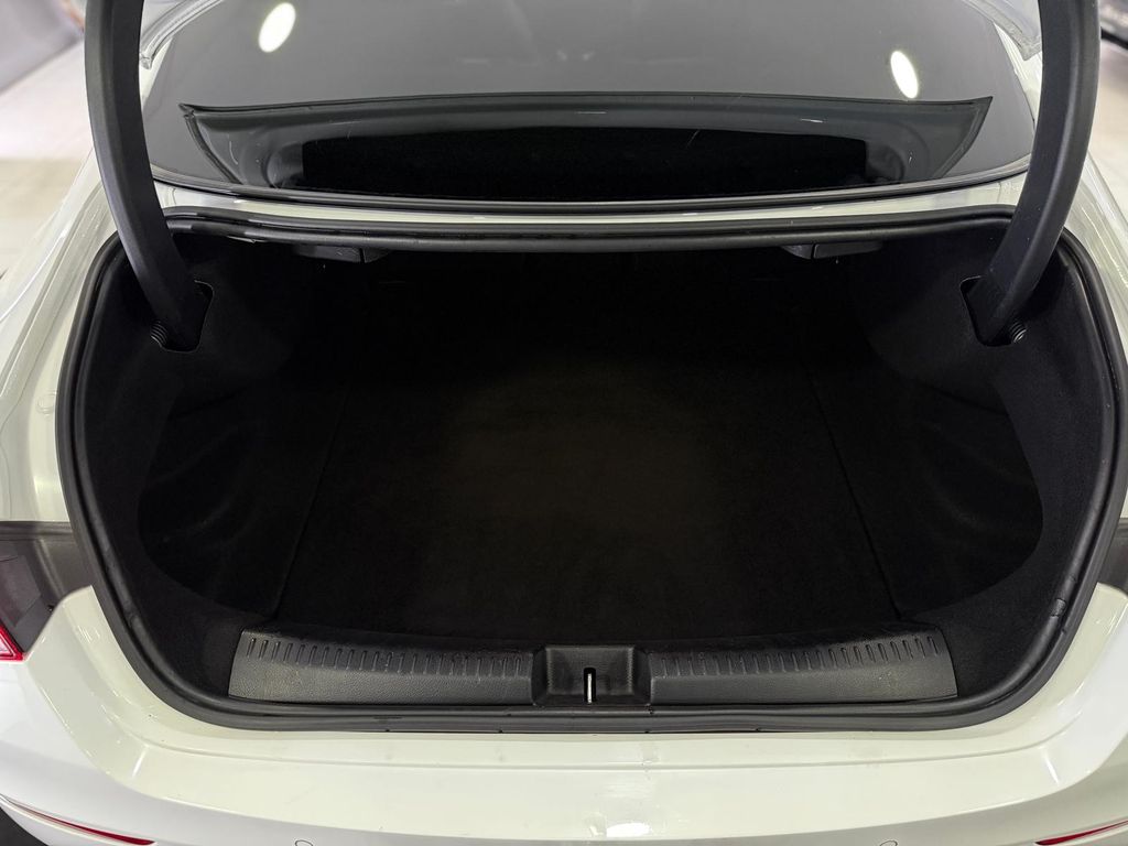 Mercedes-Benz CLA 200 2021