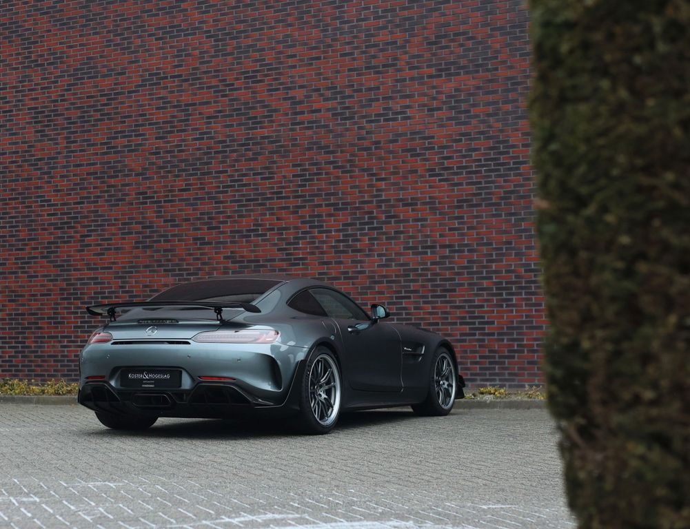 Mercedes-Benz AMG GT R 2019