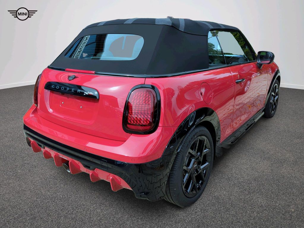 MINI John Cooper Works Cabrio 2024