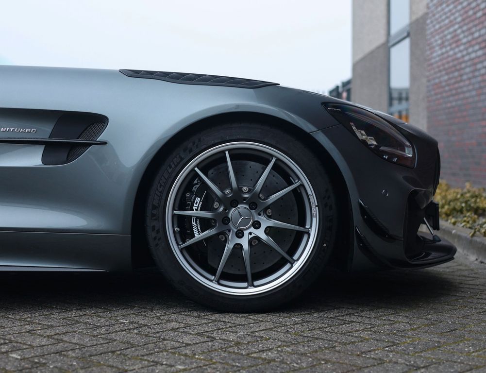 Mercedes-Benz AMG GT R 2019