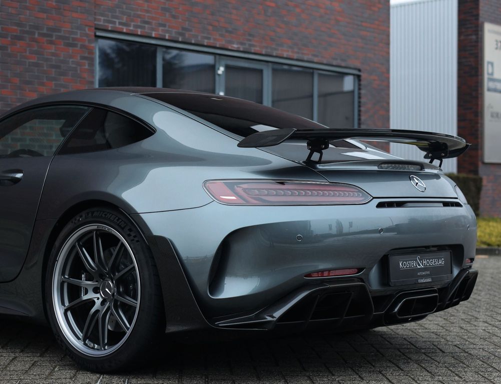 Mercedes-Benz AMG GT R 2019