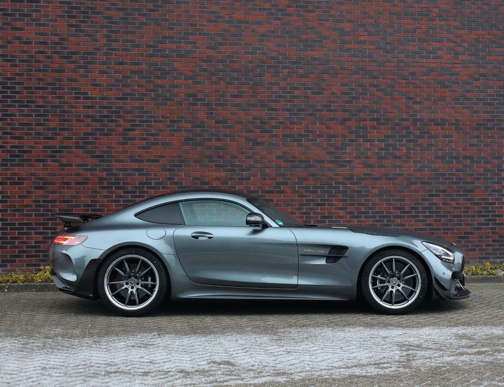 Mercedes-Benz AMG GT R 2019