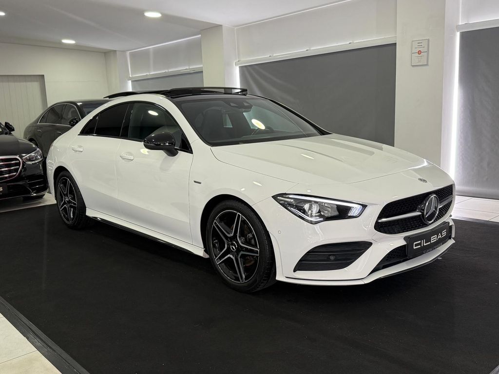 Mercedes-Benz CLA 200 2021