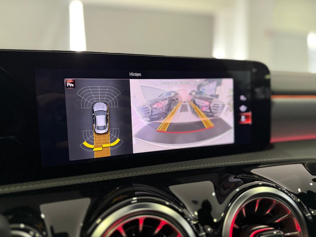 Mercedes-Benz CLA 200 2021