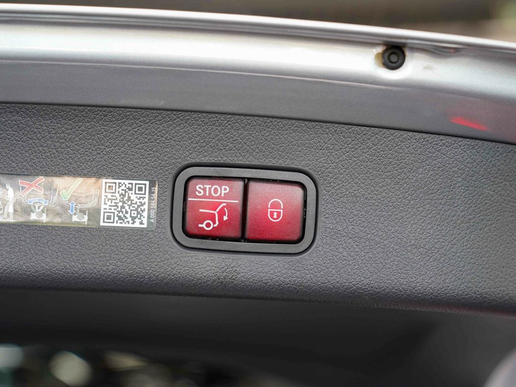 Mercedes-Benz GLC 300 2024