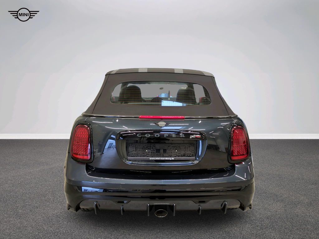 MINI John Cooper Works Cabrio 2024