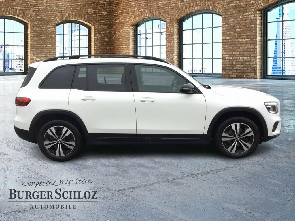 Mercedes-Benz GLB 200 2023
