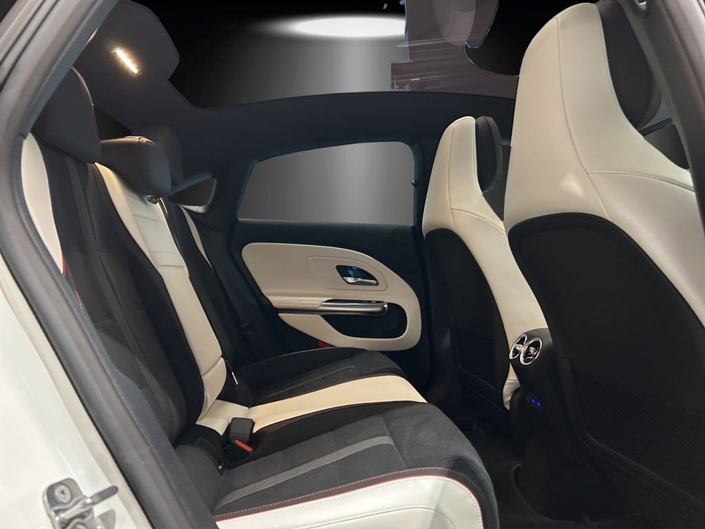 Mercedes-Benz CLA 250 2025