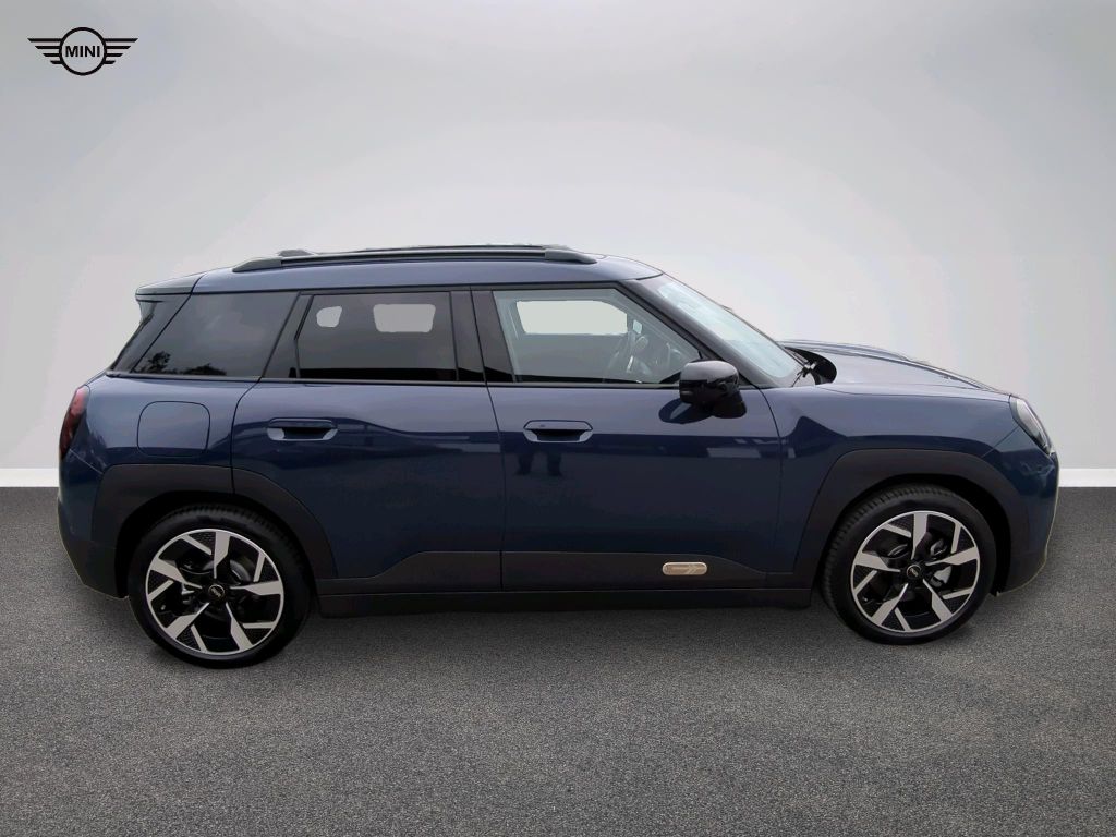 MINI Aceman 2024