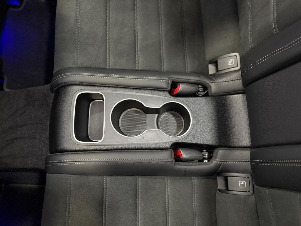 Mercedes-Benz CLE 200 2025