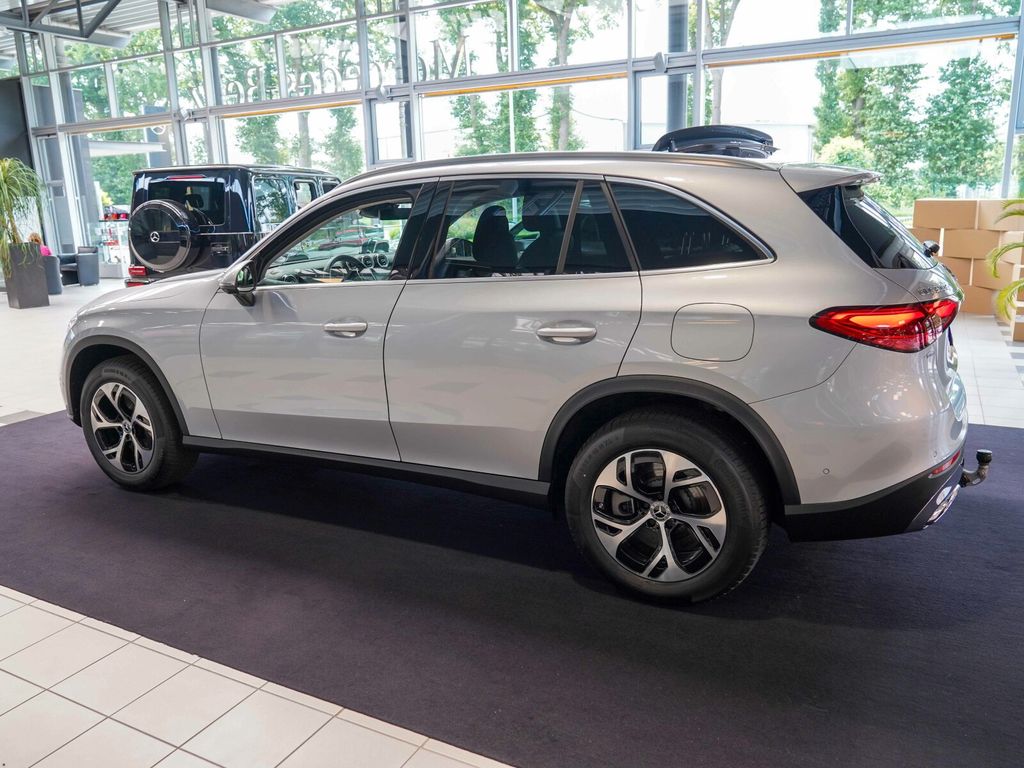 Mercedes-Benz GLC 300 2023