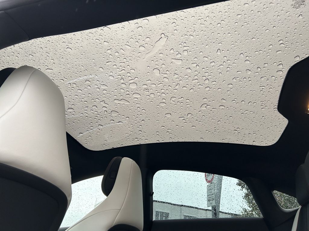 Mercedes-Benz CLA 250 2025