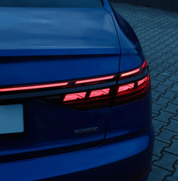 Audi A8 2023