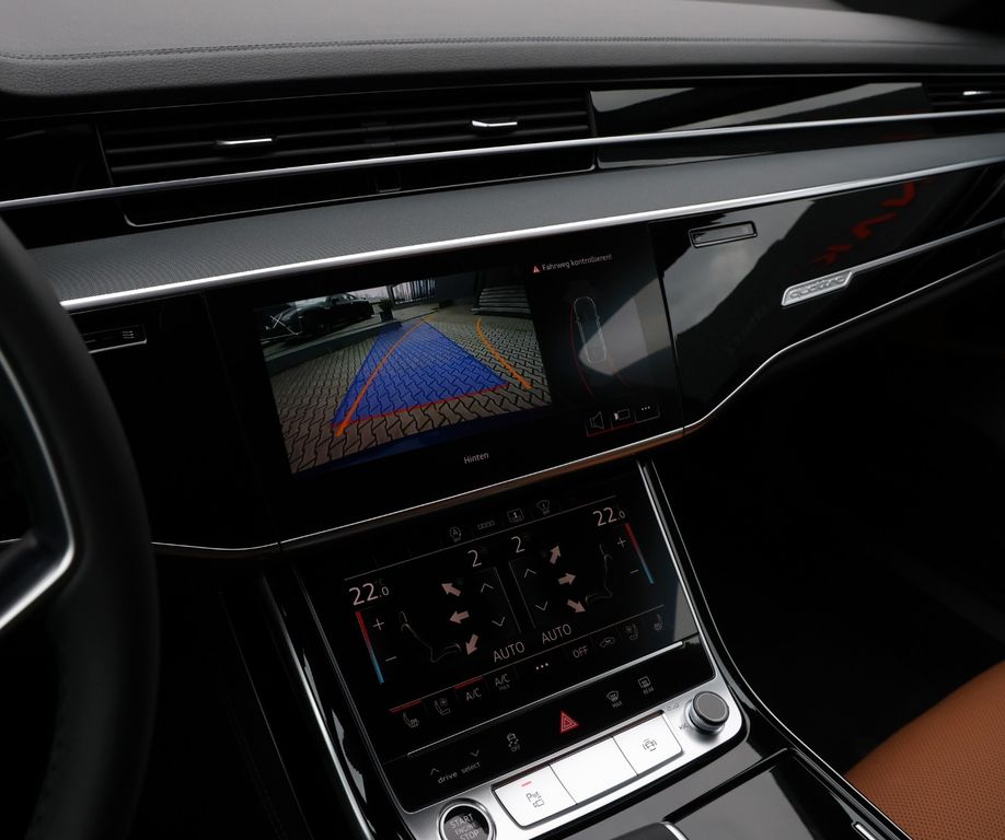 Audi A8 2023