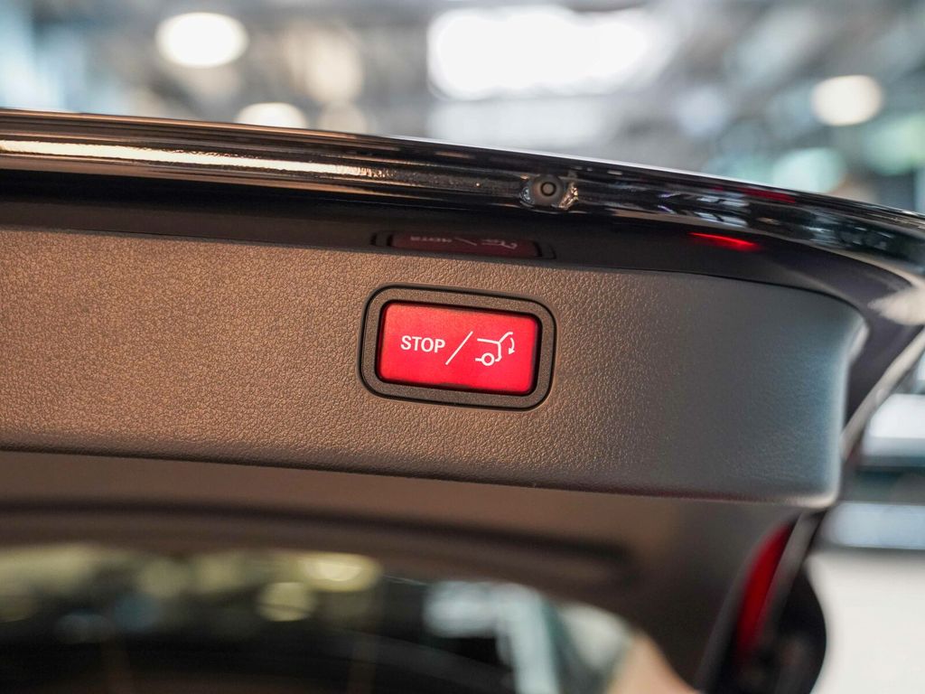 Mercedes-Benz C 300 2024