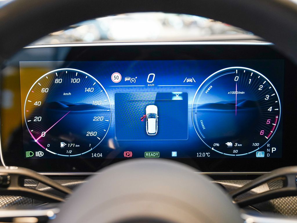 Mercedes-Benz C 300 2024