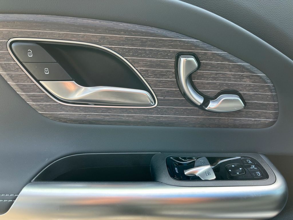 Mercedes-Benz CLA 250 2025