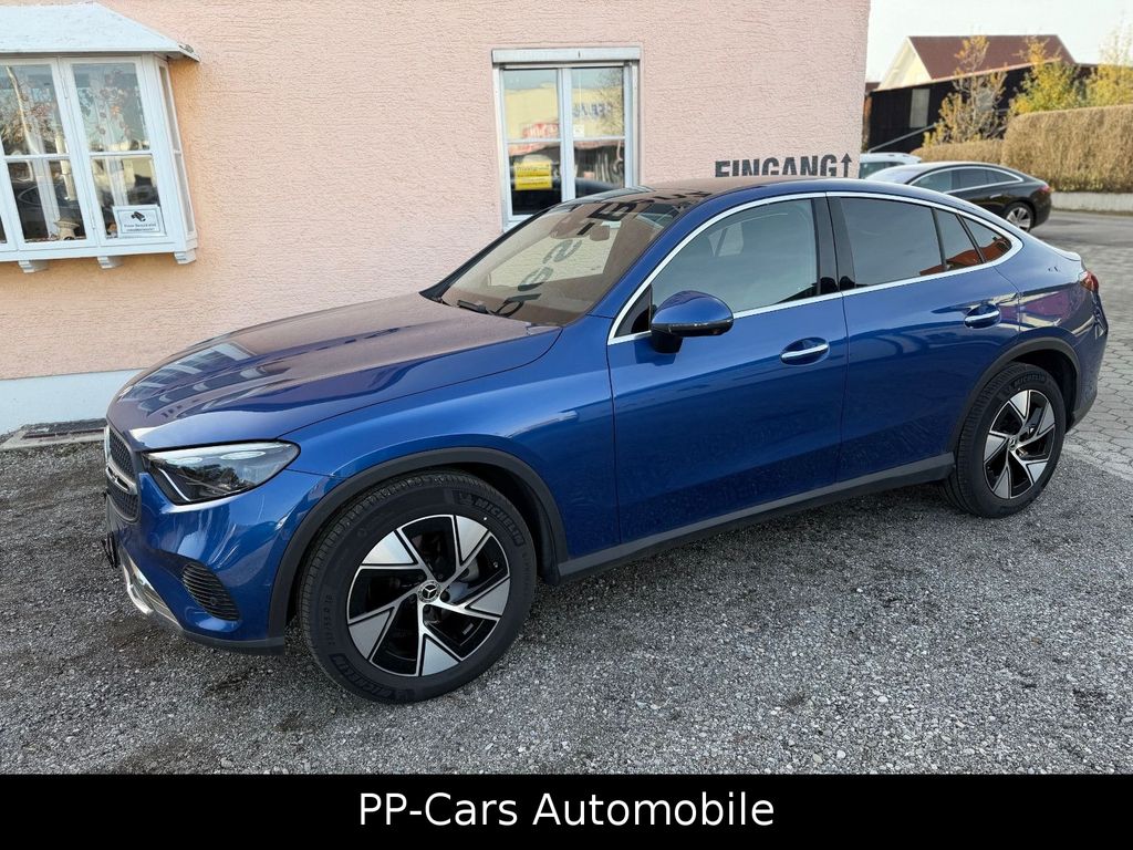 Mercedes-Benz GLC 300 2023