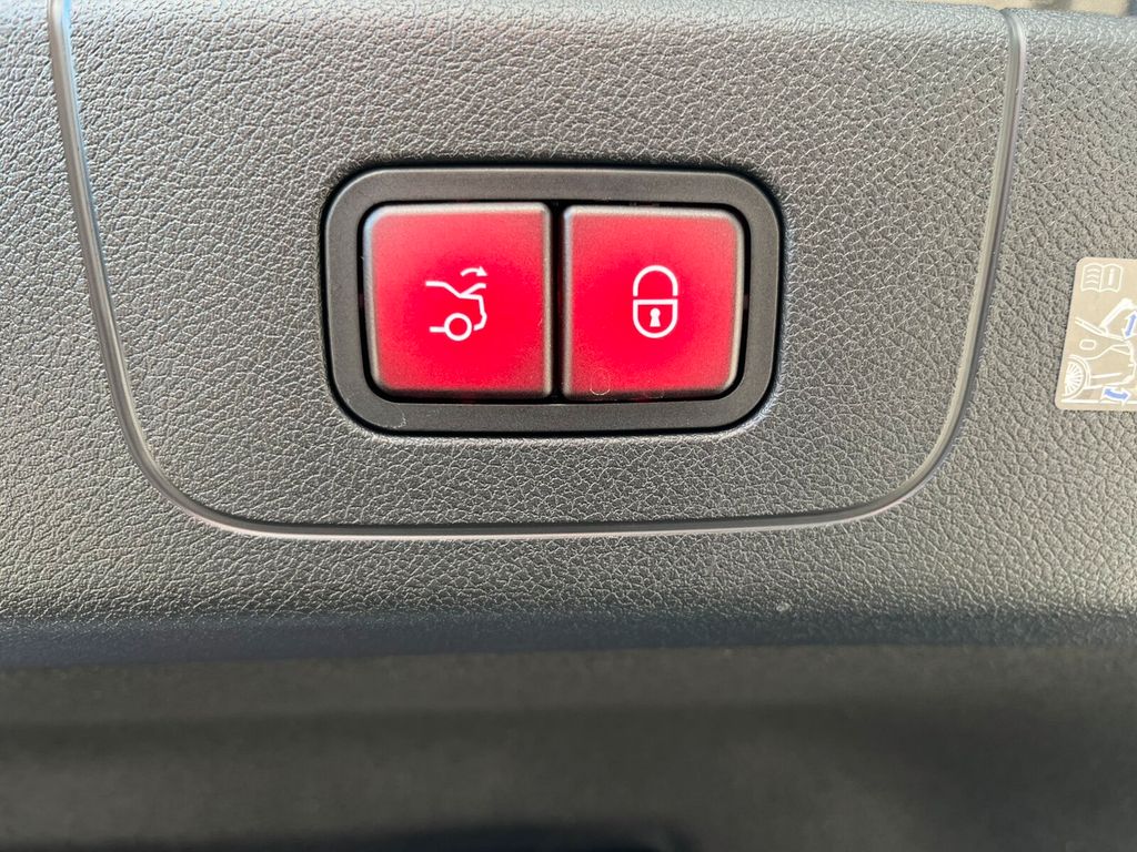 Mercedes-Benz CLA 250 2025