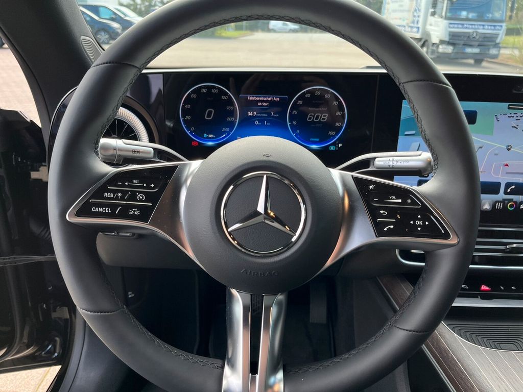 Mercedes-Benz CLA 250 2025