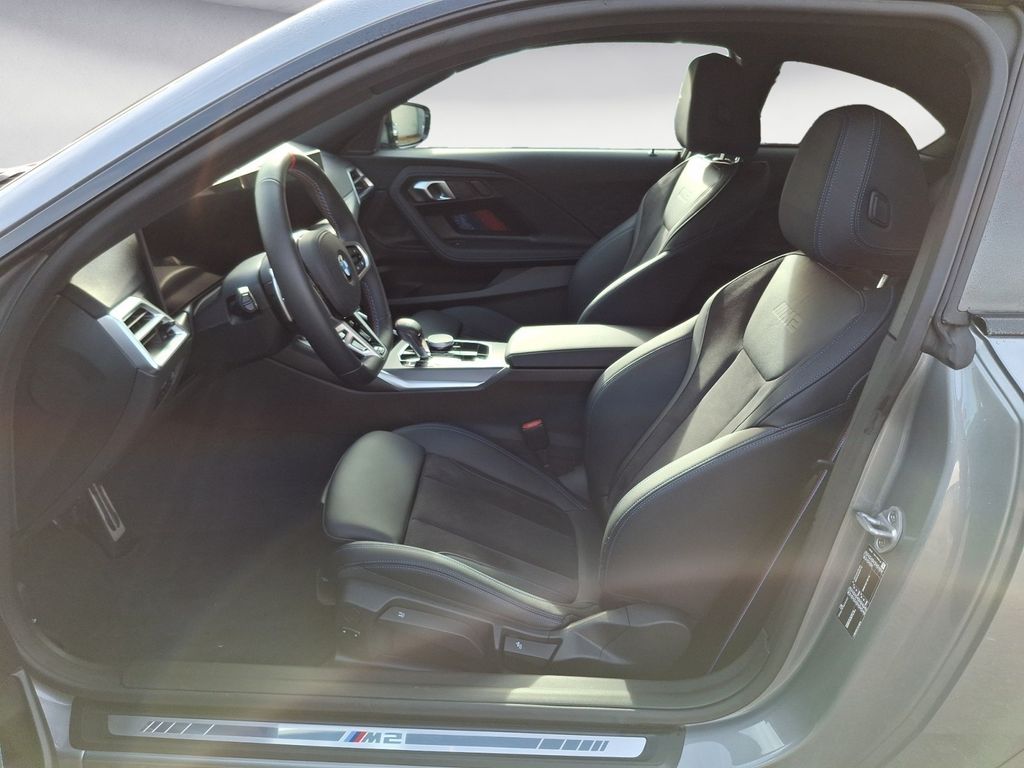 BMW M2 2025