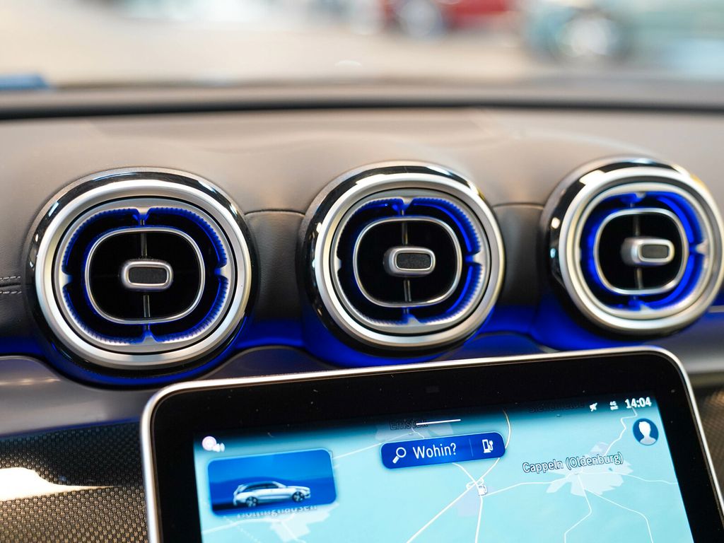 Mercedes-Benz C 300 2024