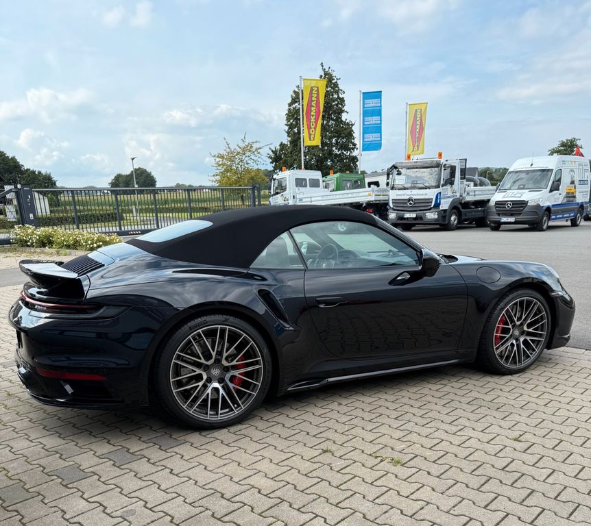 Porsche 992 2024