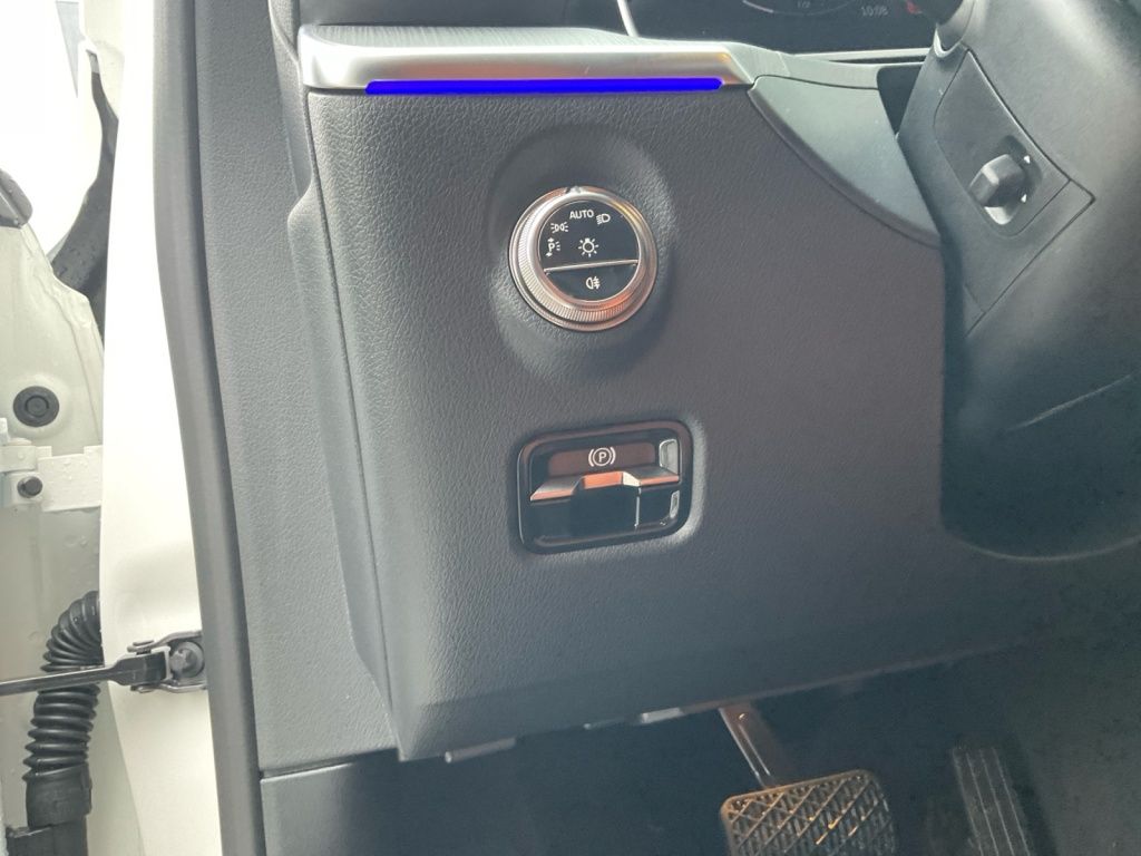 Mercedes-Benz C 200 2026