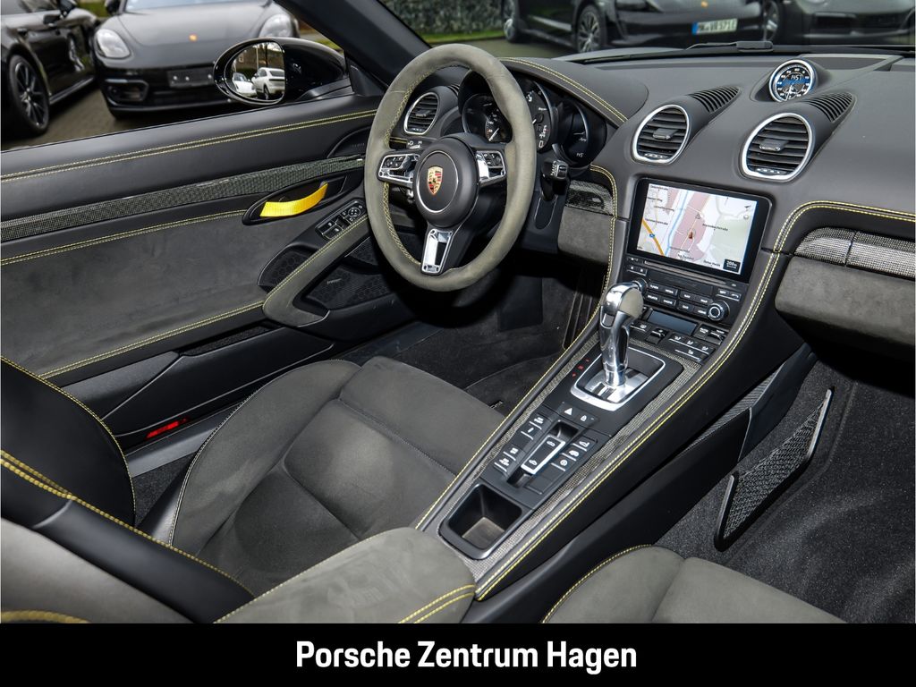 Porsche Boxster 2023