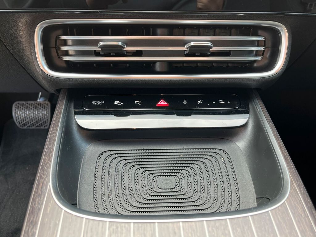 Mercedes-Benz CLA 250 2025