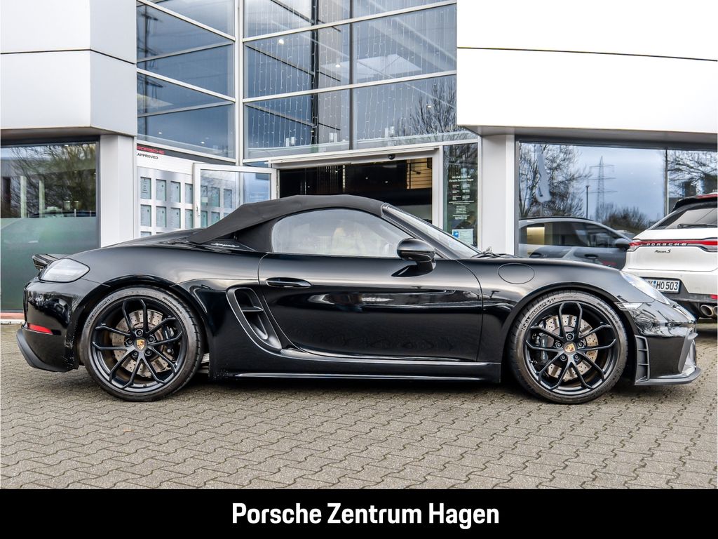 Porsche Boxster 2023