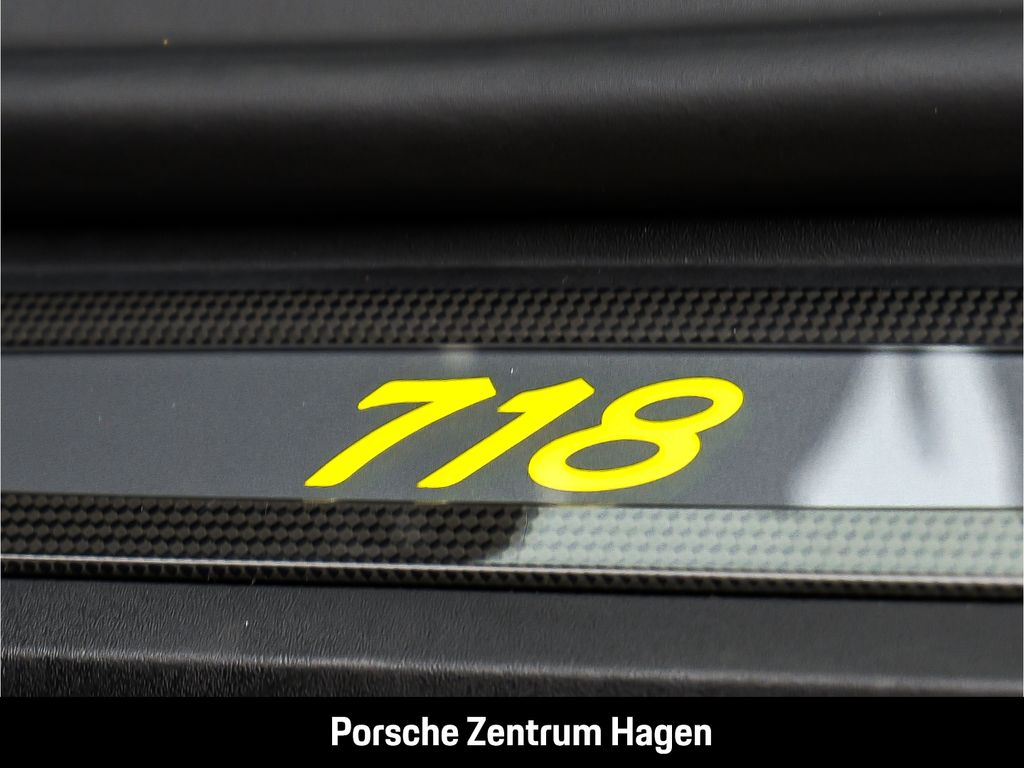 Porsche Boxster 2023