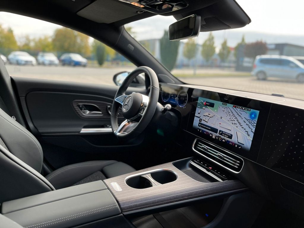 Mercedes-Benz CLA 250 2025