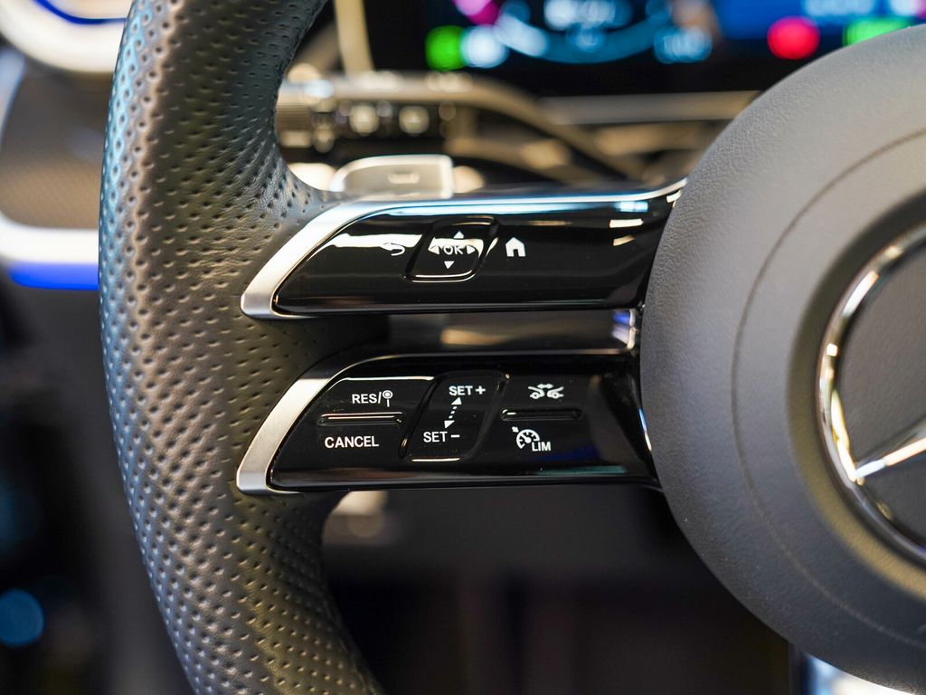 Mercedes-Benz C 300 2024