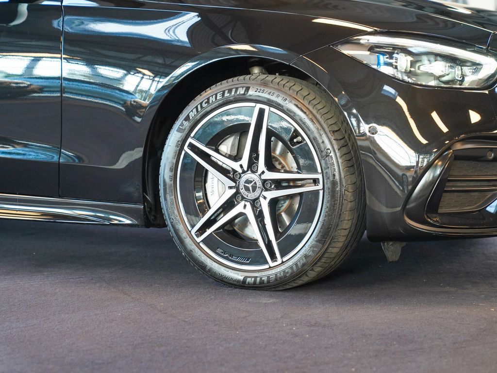Mercedes-Benz C 300 2024