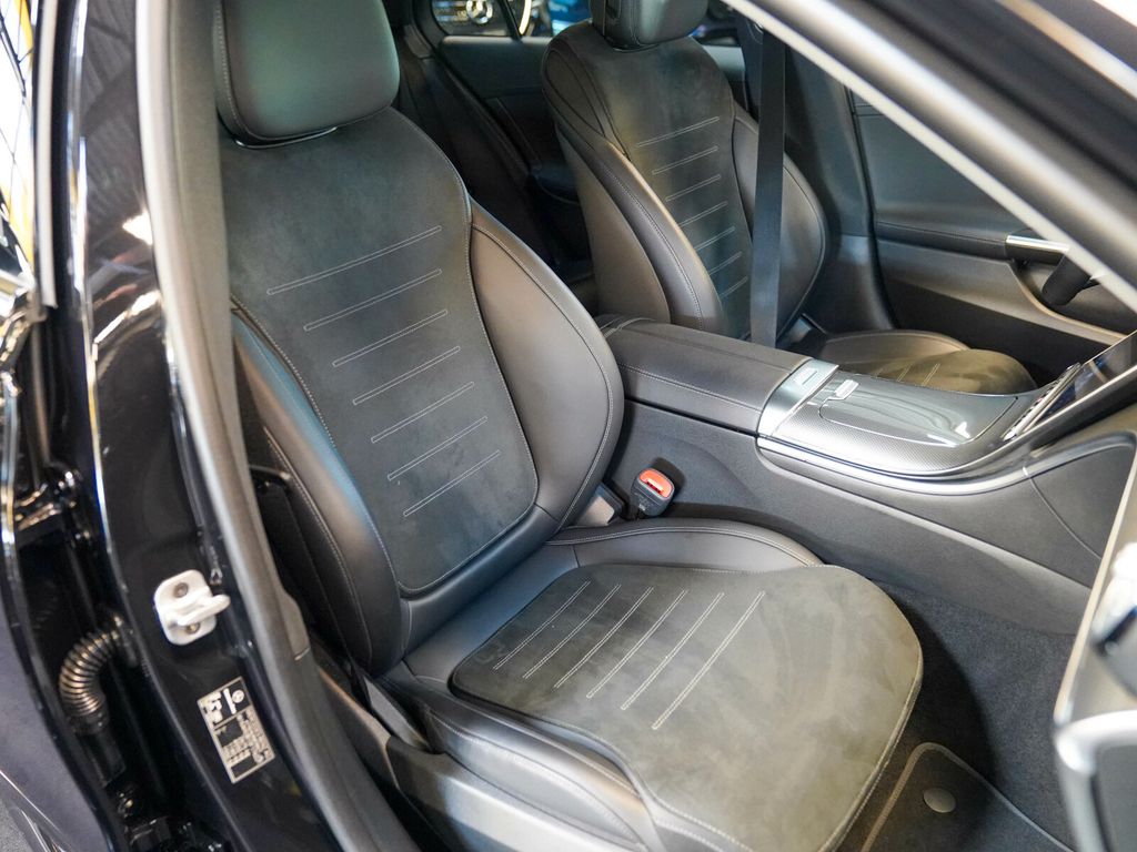 Mercedes-Benz C 300 2024