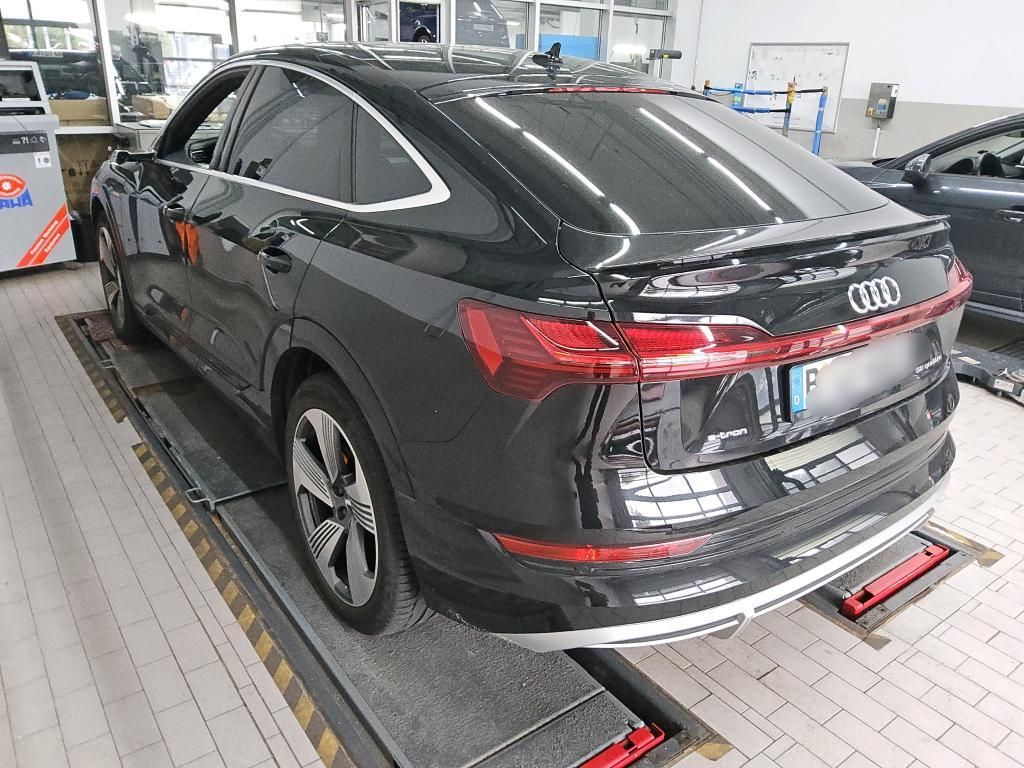Audi e-tron 2020