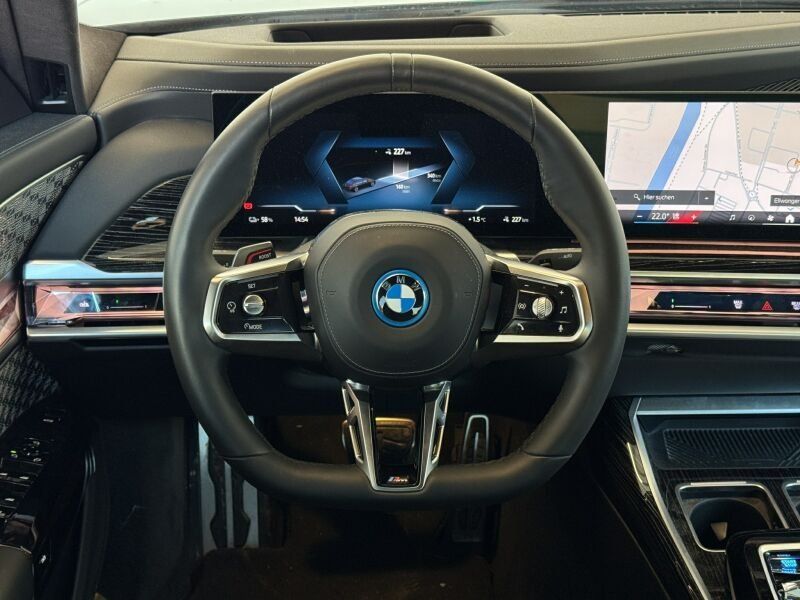 BMW i7 2022