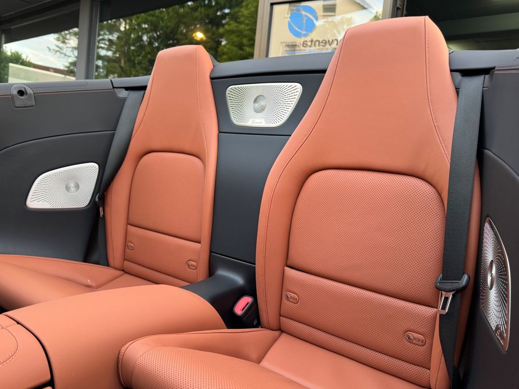 Mercedes-Benz SL 63 AMG