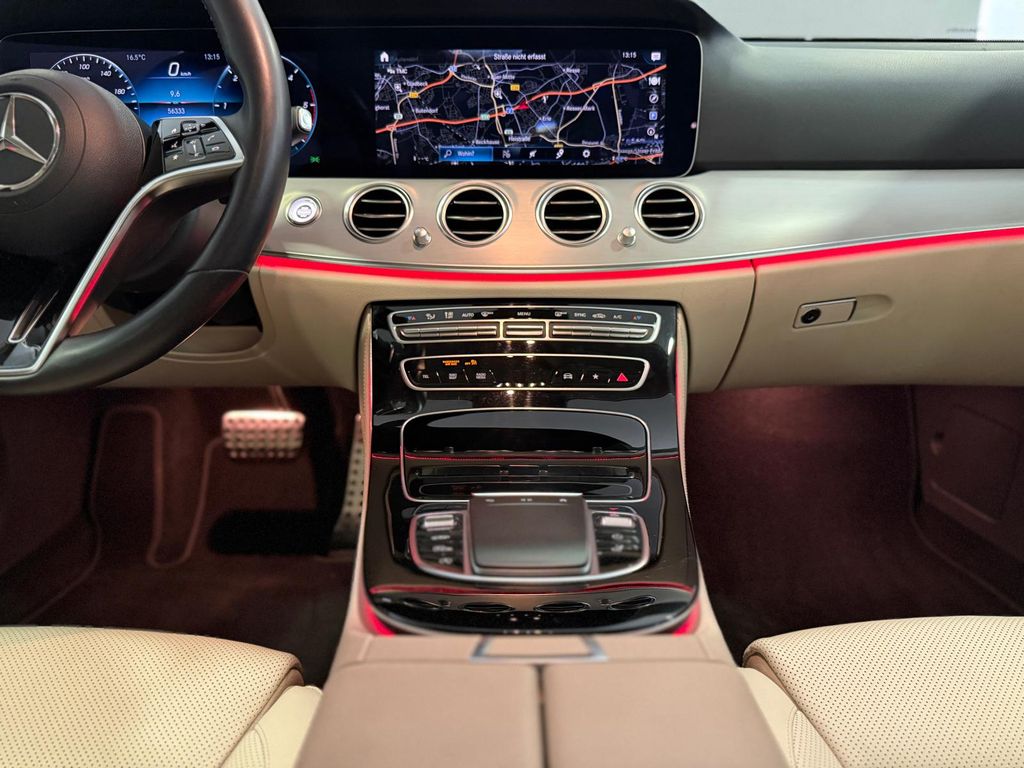Mercedes-Benz E 220 2022